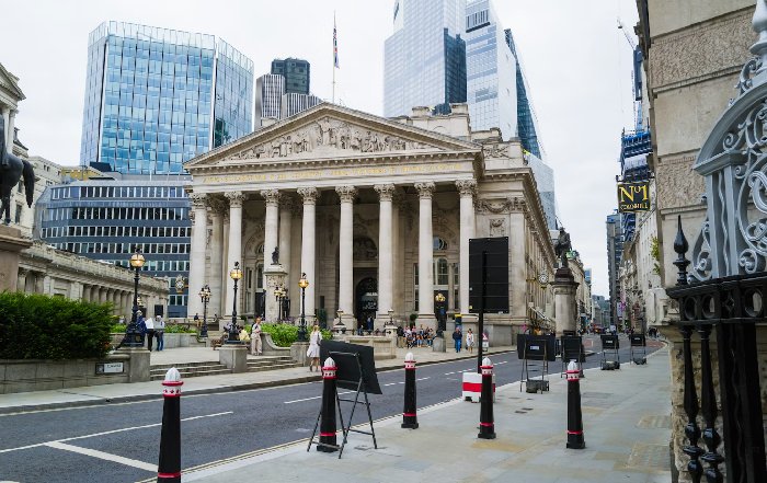 Article Image for Analyzing Stock Market Volatility in the UK