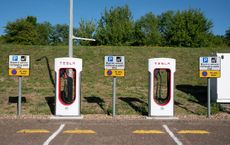 Article Image for Automotive Industry Transition to Electric Vehicles