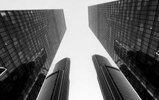 Article Image for Strategic Partnerships Between Big Tech and Traditional Banks